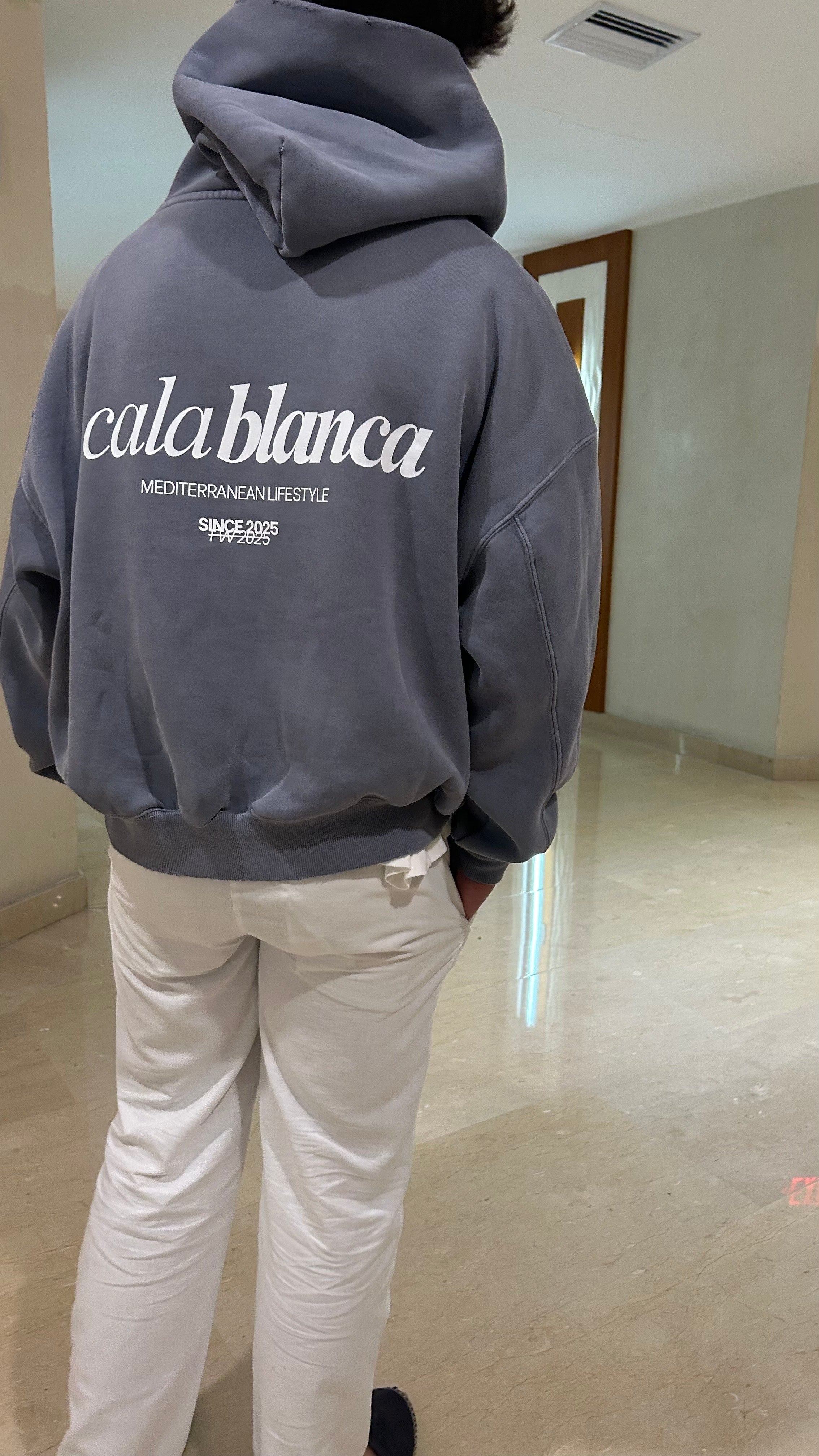 Essential Washed Hoodie